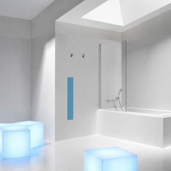 Bañera integrada en Solid Surface